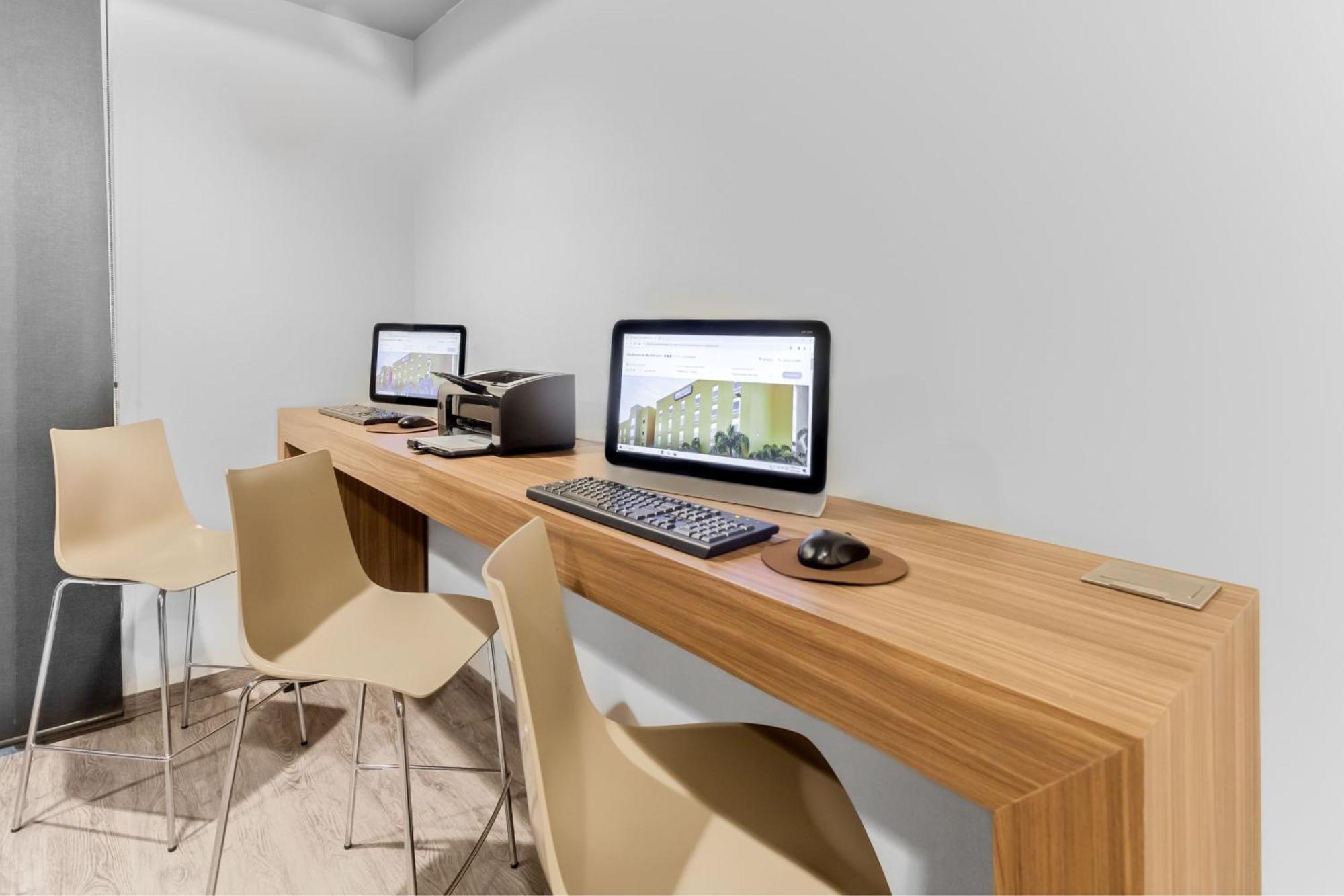 Hotel Express By Marriott 4*