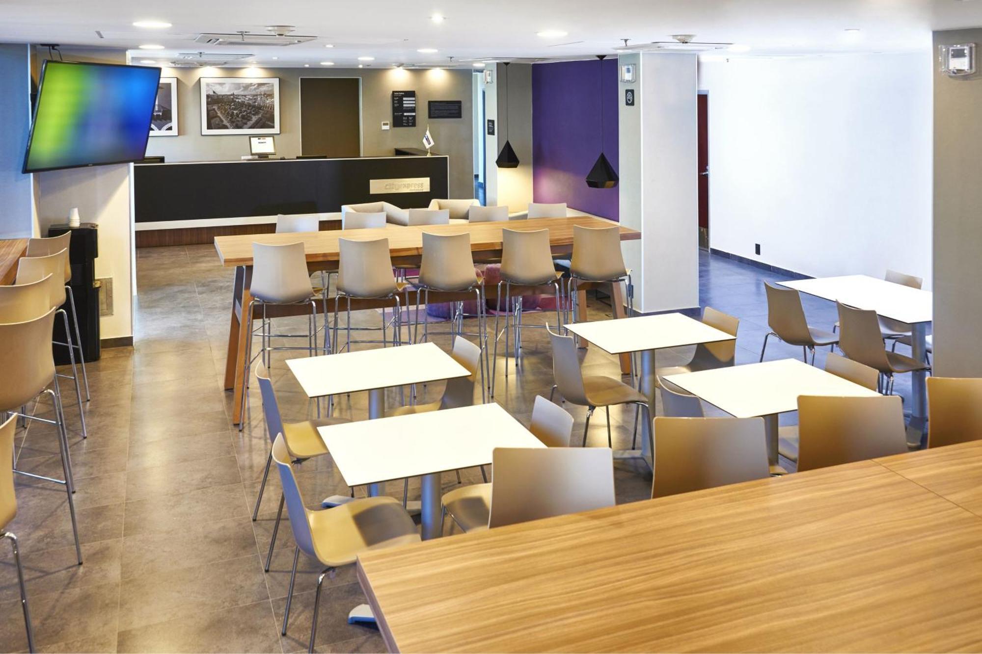 Hotel Express By Marriott 4*