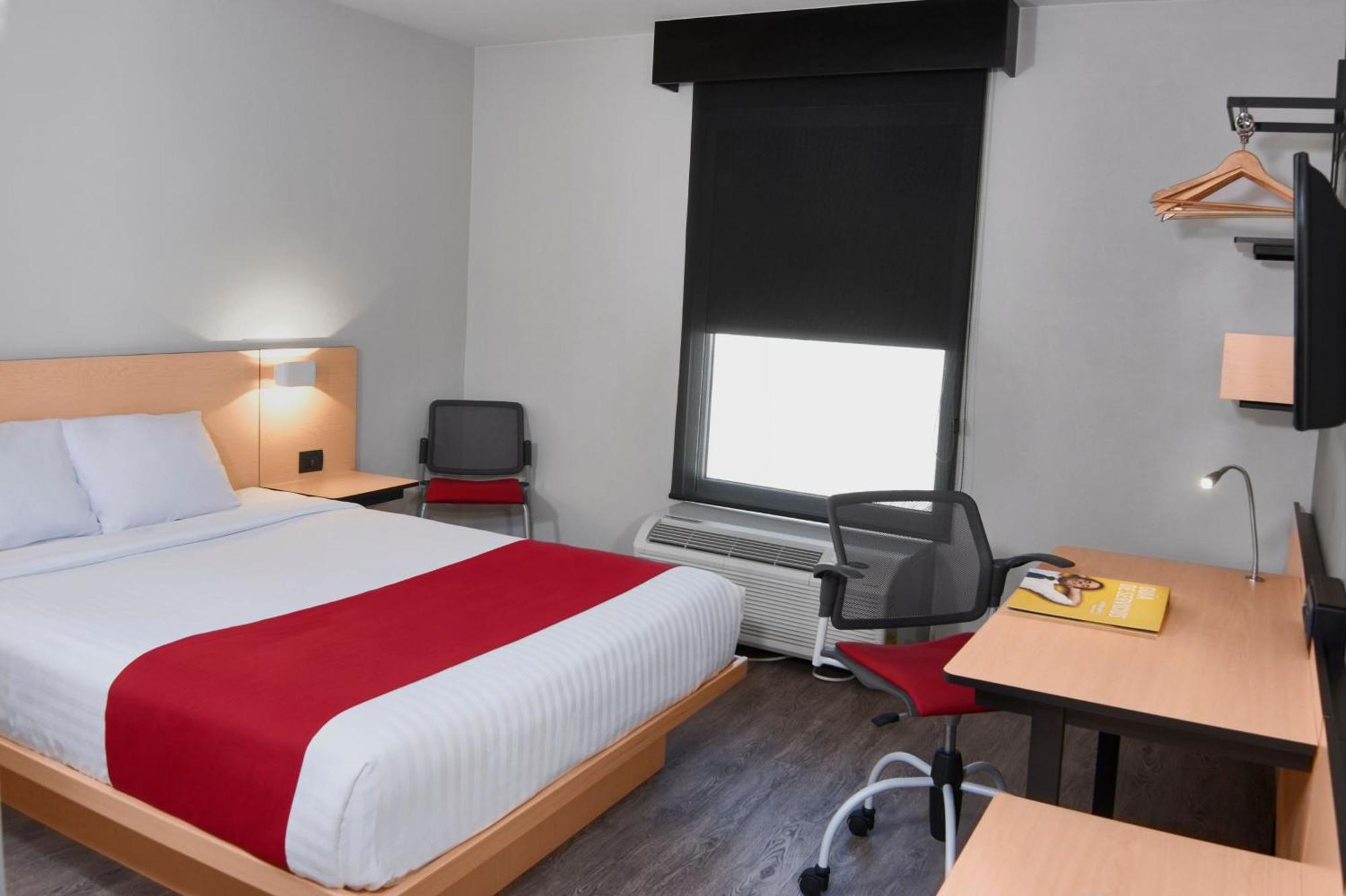 Express By Marriott Hotel 4*