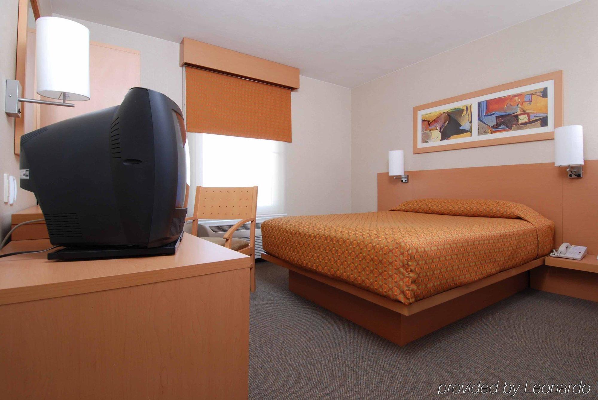 Express By Marriott Hotel León