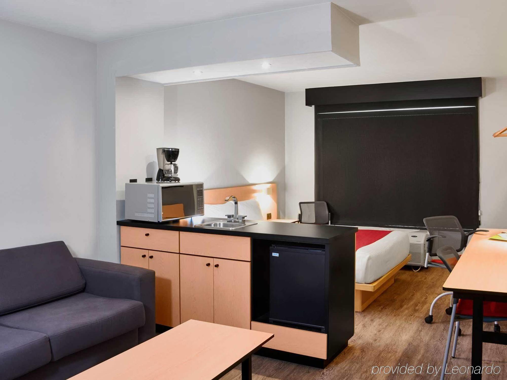 Express By Marriott Hotel León